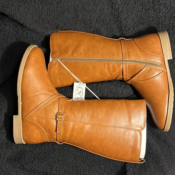 NWT-Girls Buckle Tall Boots - Tan - Picture 5 of 9
